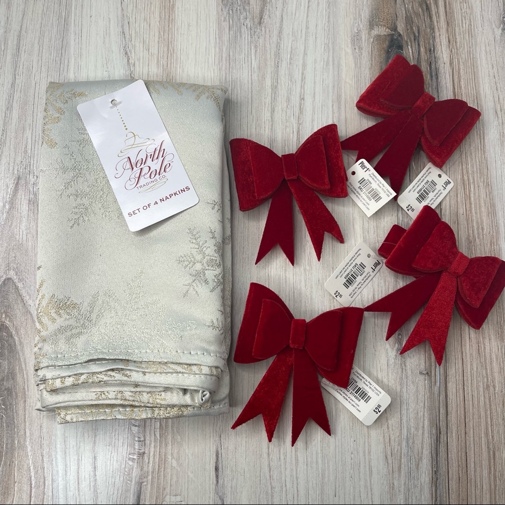 NWT Winter Napkins